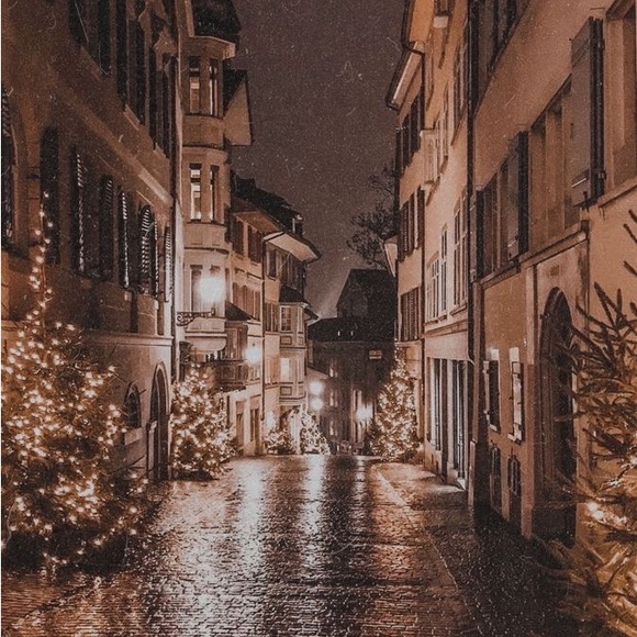 Happy Poshing! - Picture 4 of 16